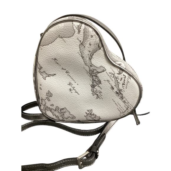 Alviero Martini Bag Women’s 1 Size Heart Shape Crossbody Leather World Map White - Picture 2 of 10
